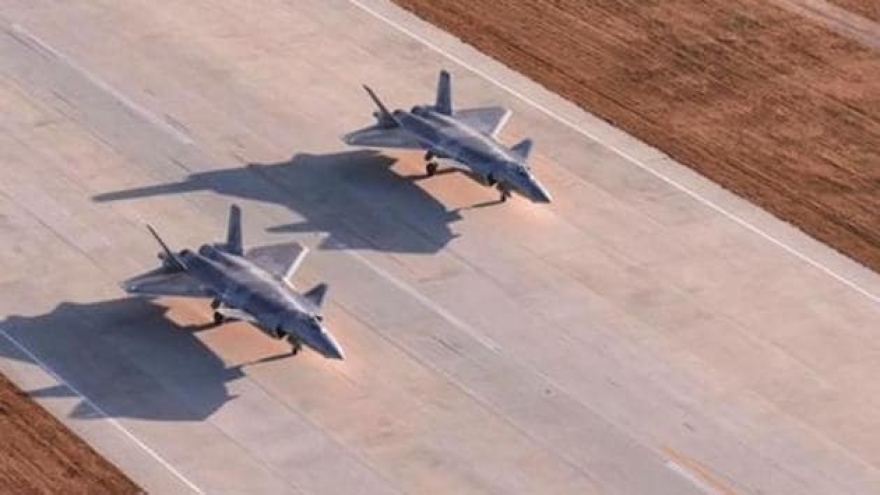 Máy bay chiến đấu Trung Quốc bay gần khu vực tranh chấp với Ấn Độ